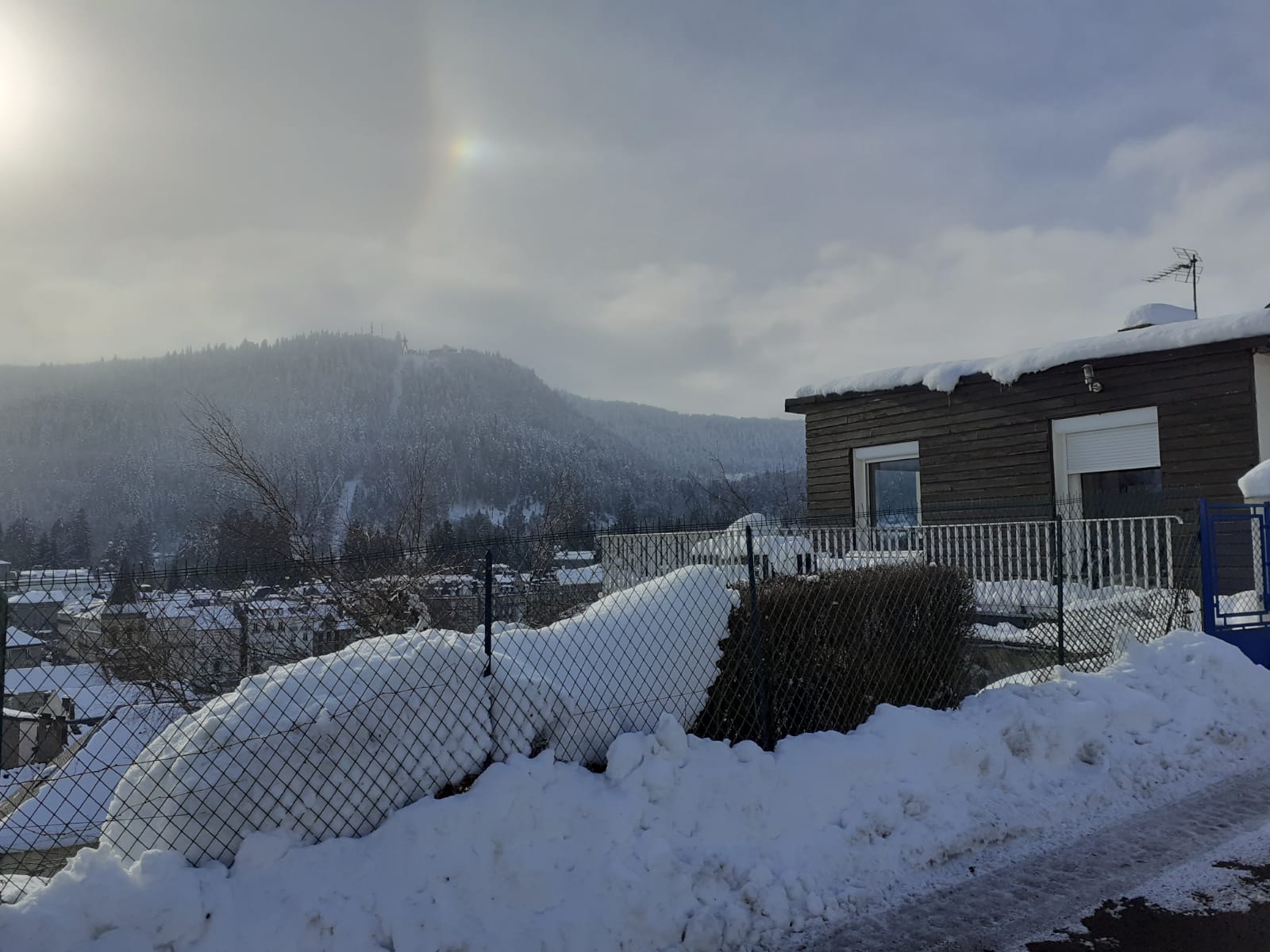 Gite spacieux prox centre ville, 10 kms ski